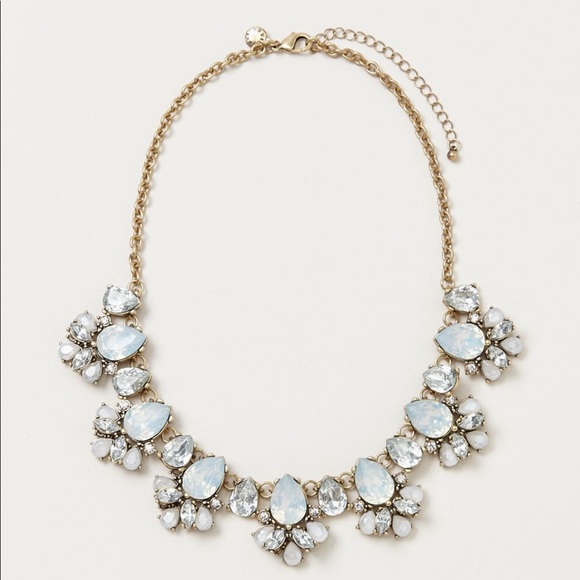 ✨ Beautiful Statement Necklace